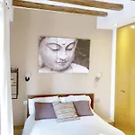Apartamento Amplio En El Centro De Barcelona - 3 Habitaciones - Es-341-4